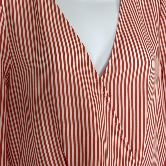 Chelsea28 red and white striped wrap top size XS - Picture 3 of 4
